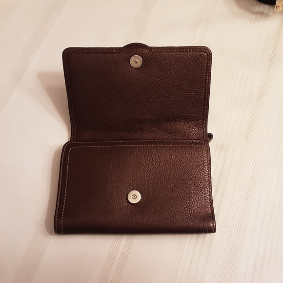 EUC Brighton Wallet - Picture 6 of 11